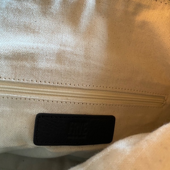 FRYE Black Leather satchel - Picture 10 of 11